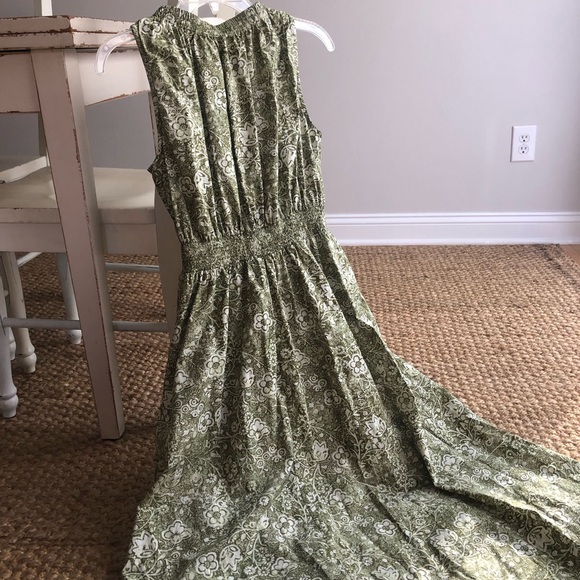 New: Tuckernuck Bergamot Floral Walker Dress. With Pockets. Size Small - Picture 10 of 15